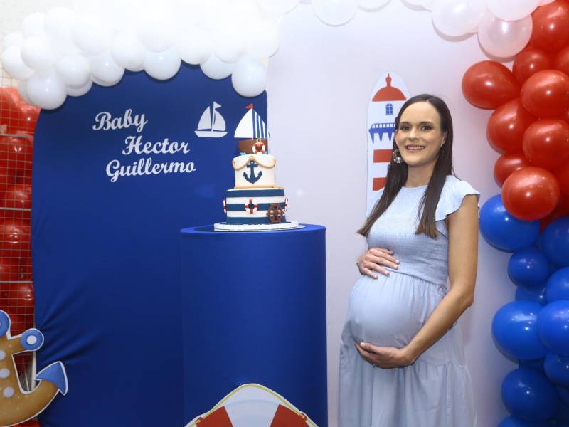 Mirna Pelucchi festeja la llegada de su segundo hijo en tierna fiesta.