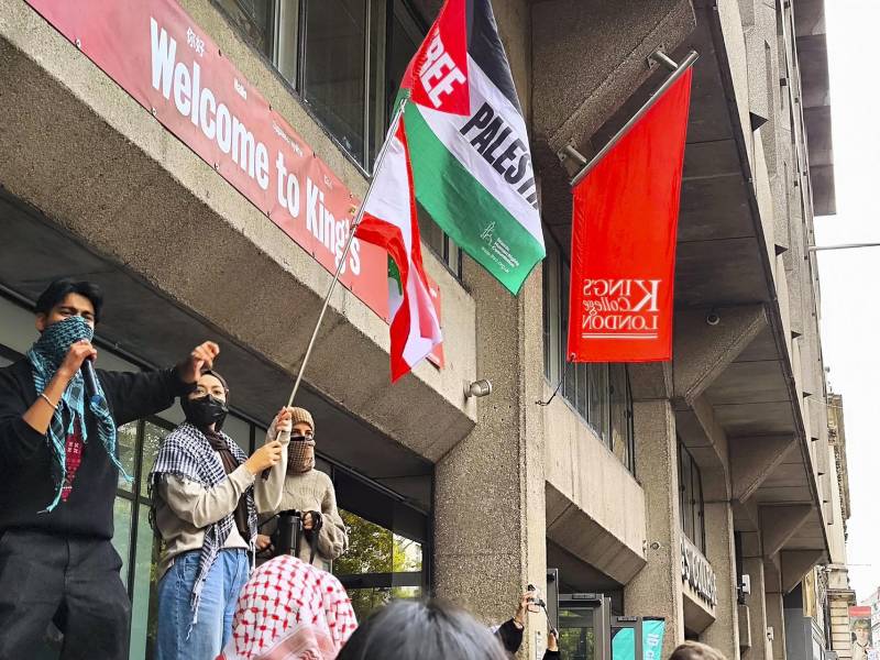 El primer ministro británico, Keir Starmer, calificó de poco británicas al coincidir con el segundo aniversario del 7 de octubre.