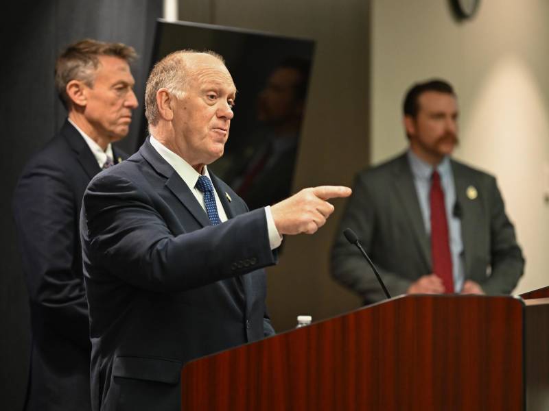 l zar fronterizo de EE.UU., Tom Homan, en conferencia de prensa.