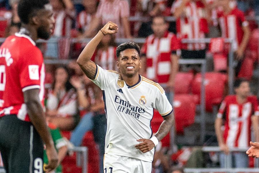 Real Madrid cumple y doblega al Athletic Club en su debut en La Liga