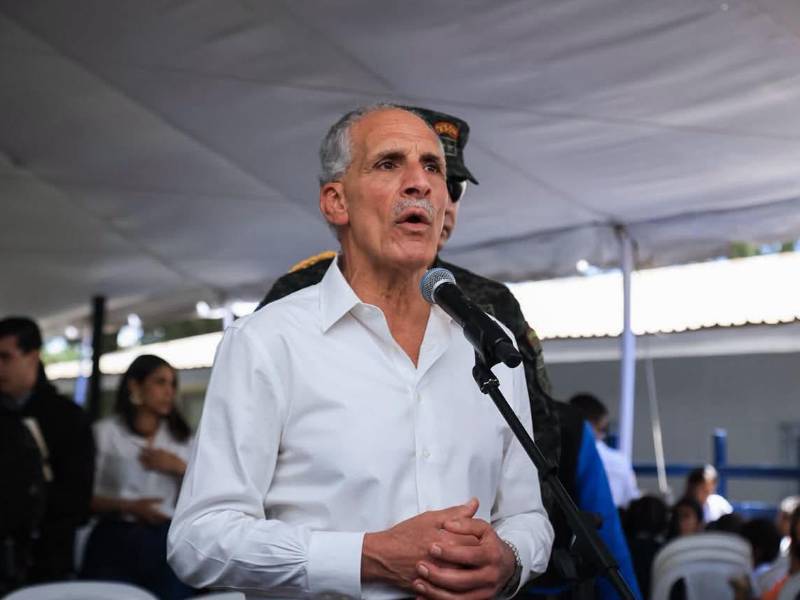 El presidente Asfura durante un evento oficial reciente.