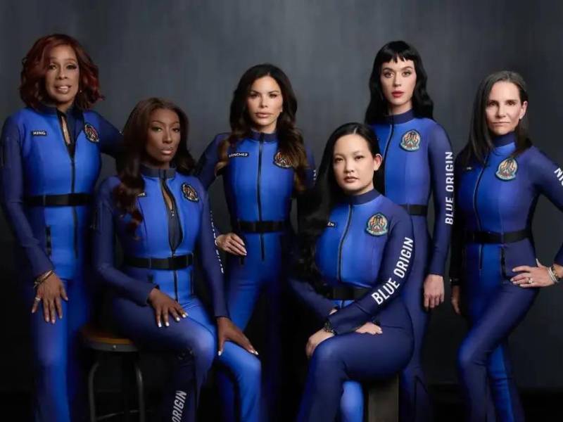 El vuelo de hoy es el segundo en la historia en estar integrado solo por mujeres.