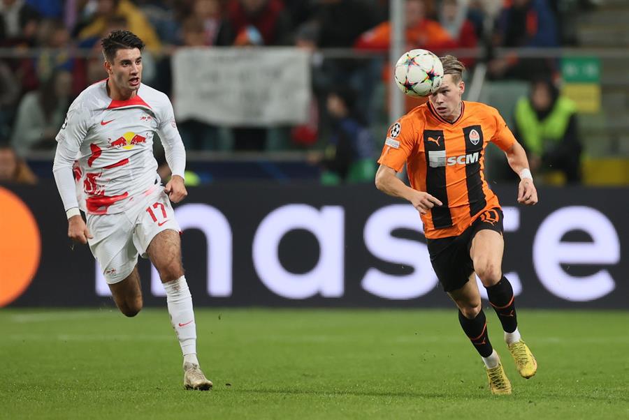 Leipzig clasificó como segundo del grupo con 12 puntos, uno por debajo del Real Madrid.