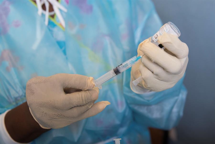 Honduras recibirá 250,000 vacunas a punto de caducar donadas por Haití