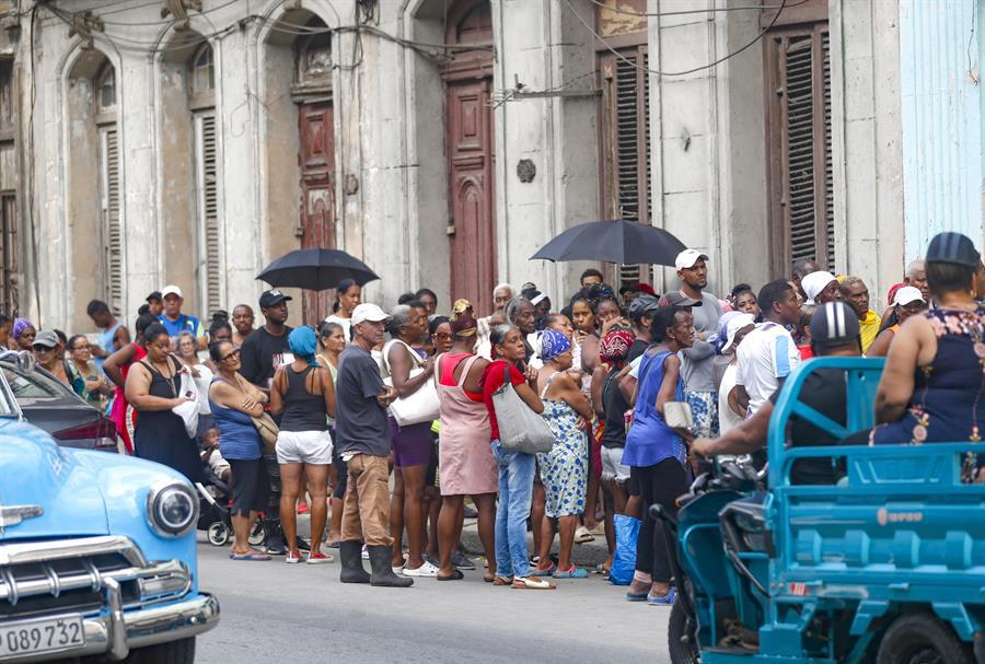 USA sigue de cerca los apagones en Cuba y no descarta proveer asistencia