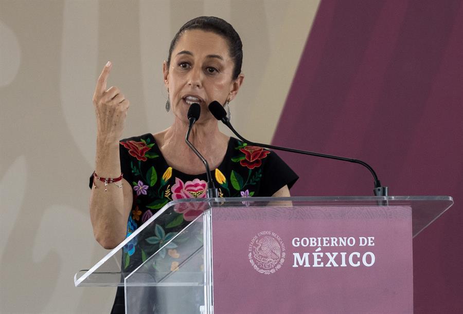 Sheinbaum dice que hijos de López Obrador tienen derecho a participar en política mexicana