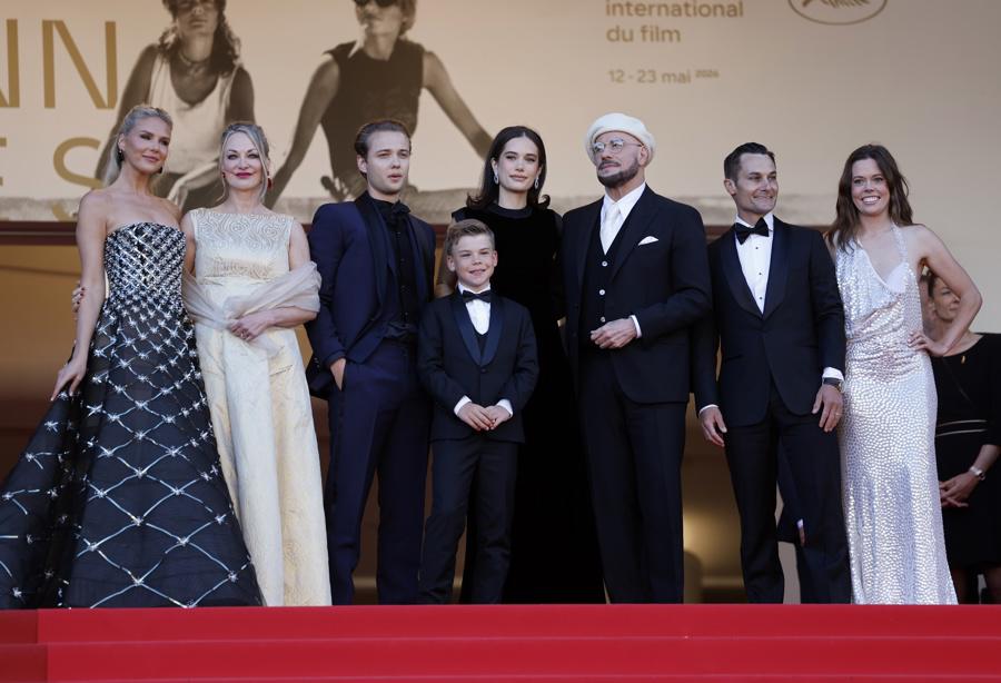 Cannes sorprende a John Travolta con una Palma de Oro honorífica