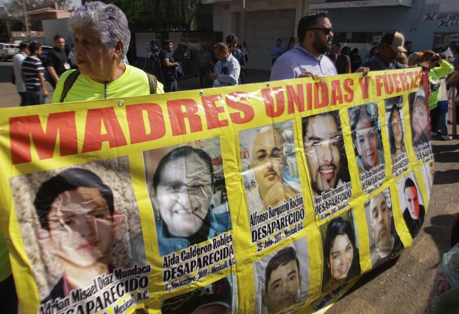 Protestas por la violencia enmarcan la visita de López Obrador a la frontera