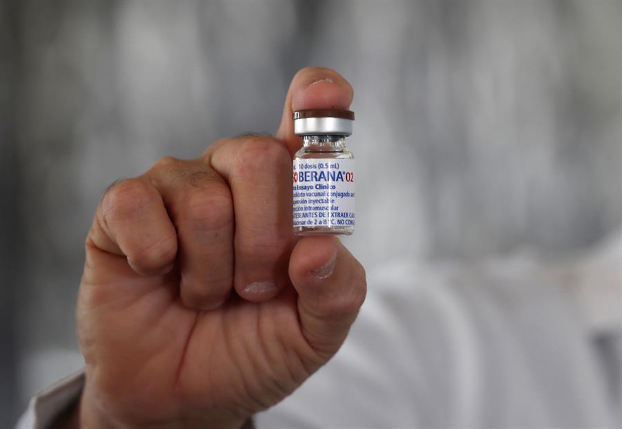 Cuba pacta con una empresa italiana producir su vacuna anticovid Soberana 02