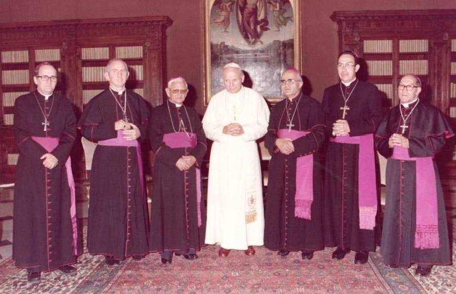 El pontífice se reunión con las máximas autoridades de la iglesia Católica de Honduras.