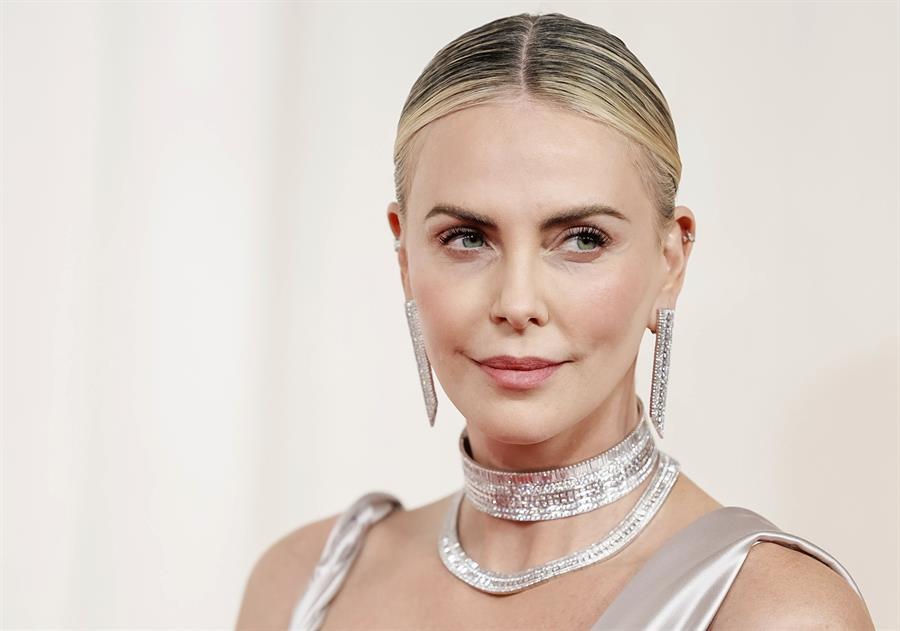 Charlize Theron se une a la próxima película de Christopher Nolan