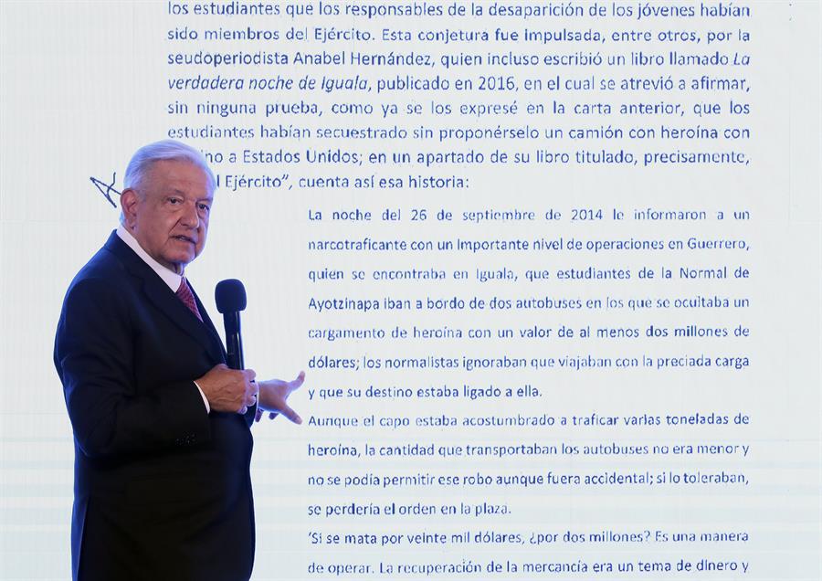 López Obrador justifica la falta de avances sobre el caso Ayotzinapa