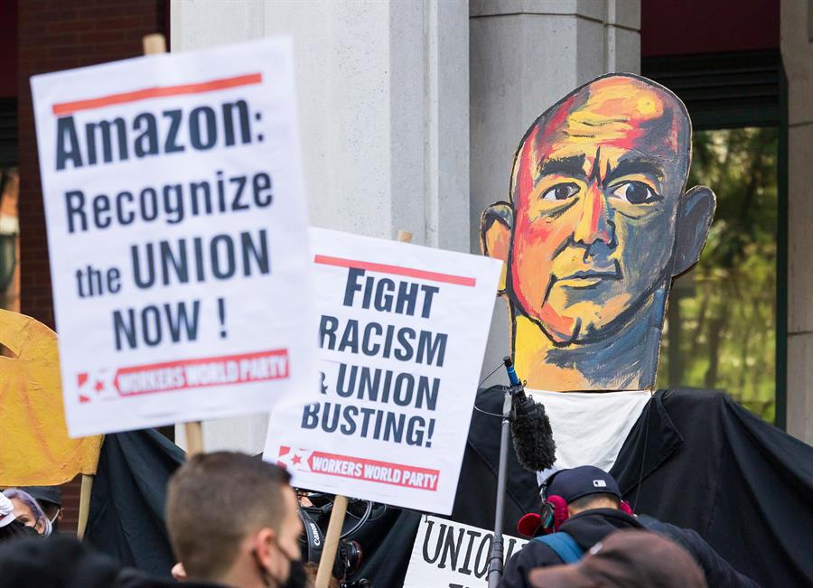 Empleados de Amazon volverán a intentar crear su primer sindicato en EEUU