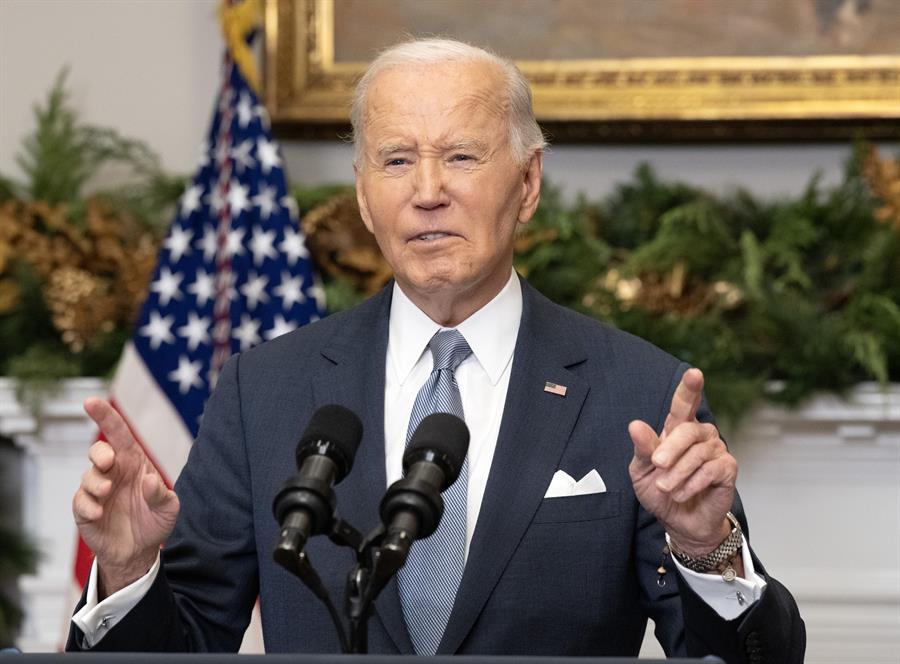 EEUU bombardea objetivos del Estado Islámico en Siria tras la caída de Al Asad