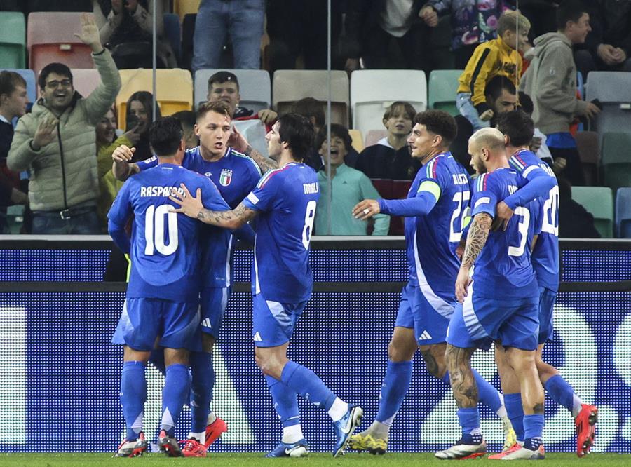 Italia recupera la sonrisa y golea en la UEFA Nations League