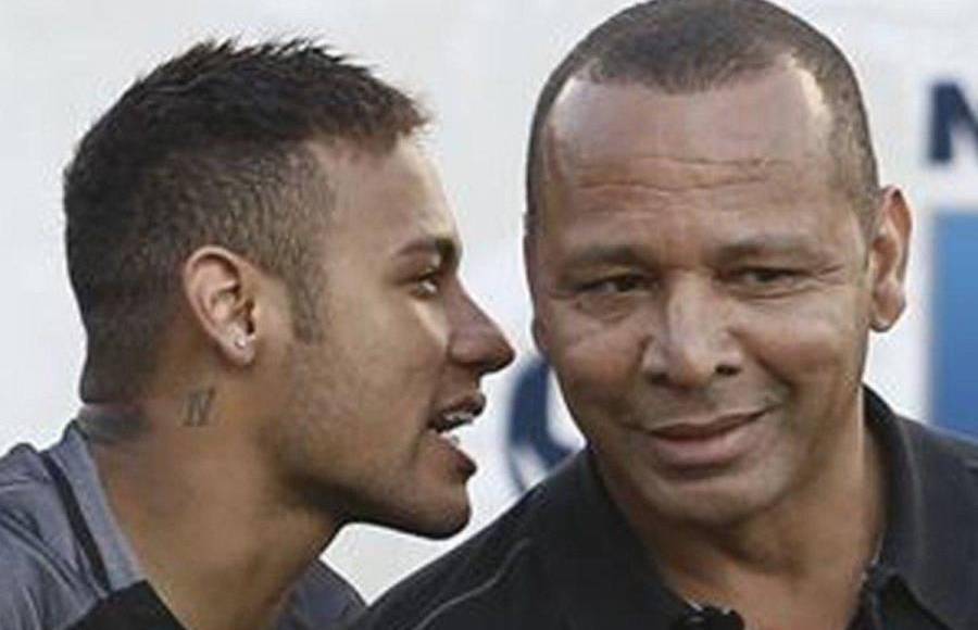 Sin embargo, el pago de la millonaria fianza no lo hizo el papá de Neymar y fue él mismo quien se encargó de confirmar que estaba fuera del asunto.