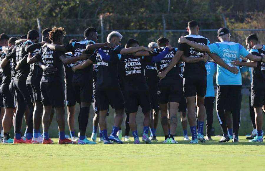 En dicha lista, hay seis sorpresas y nombres de jugadores que destacan, además del regreso de varios jugadores. 