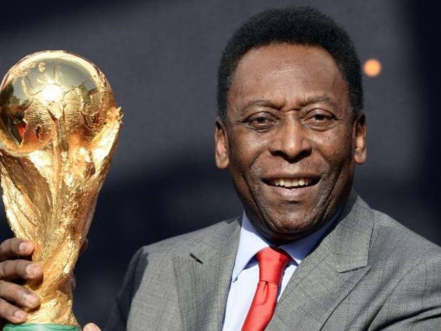 El mundo del deporte en general y el del fútbol en particular están de luto tras el fallecimiento de una de sus figuras más míticas, para muchos el mejor futbolista de todos los tiempos. Pelé llevaba desde 2021 luchando contra un cáncer de colon.