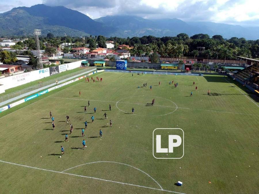 Imagen aérea del estadio Humberto Micheletti antes del partido entre Honduras Progreso y Real España.
