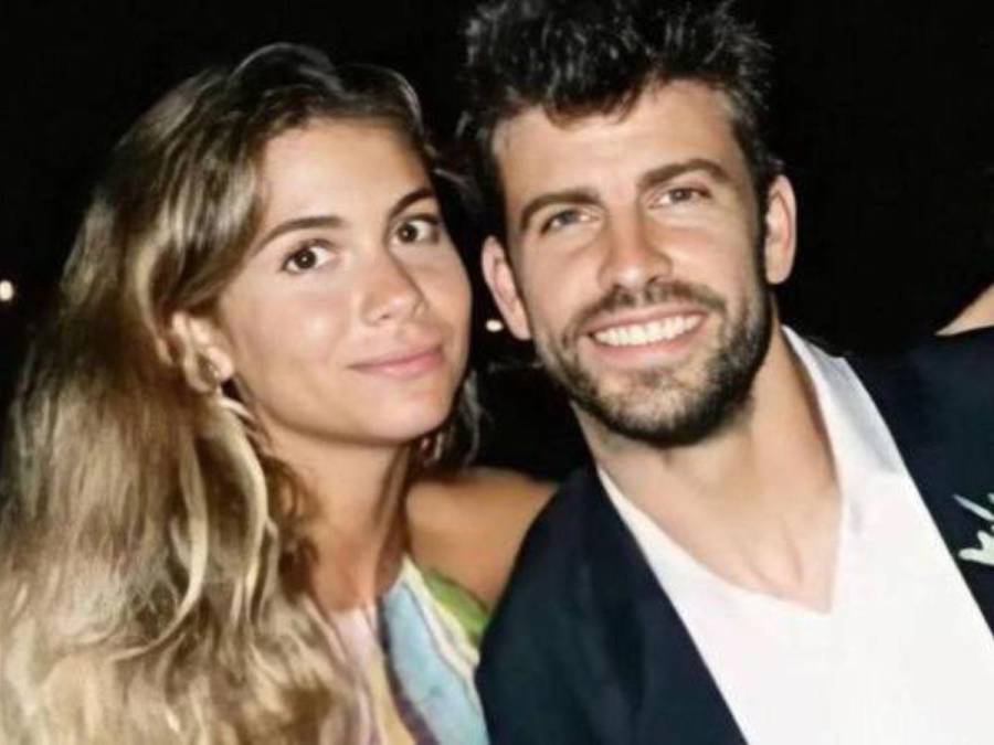 Durante la más reciente emisión de ‘Chisme No Like’, se presentó una fotografía inédita del madrileño y su nueva pareja dentro de una farmacia, la cual fue tomada desde el 22 de enero, tras el cumpleaños de uno de sus hijos.