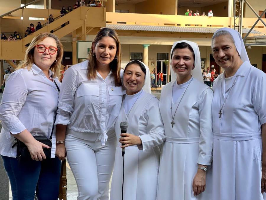 Instituto María Auxiliadora realiza convivio familiar