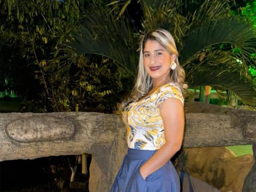 Hija de exfutbolista hondureño anuncia embarazo con actual jugador