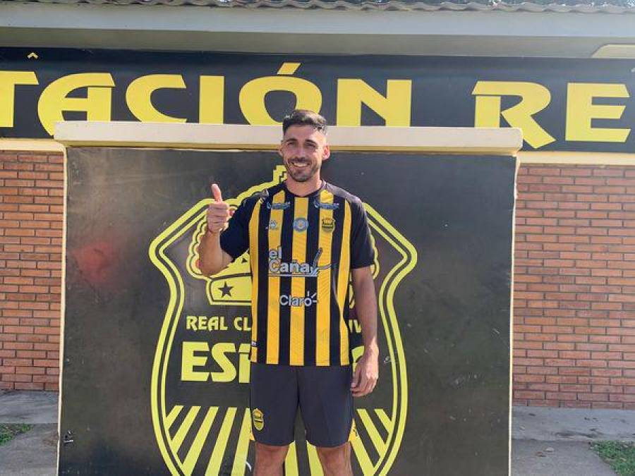 El Real España presentó al centrocampista uruguayo Claudio Innella. El volante sudamericano llega procedente del club Huracán Buceo de la tercera división de Uruguay.