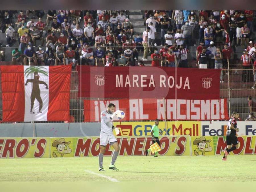 En La Ceiba, la afición del Vida llegó en gran cantidad y pudo disfrutar el triunfo de su equipo contra el tricampeón Olimpia.