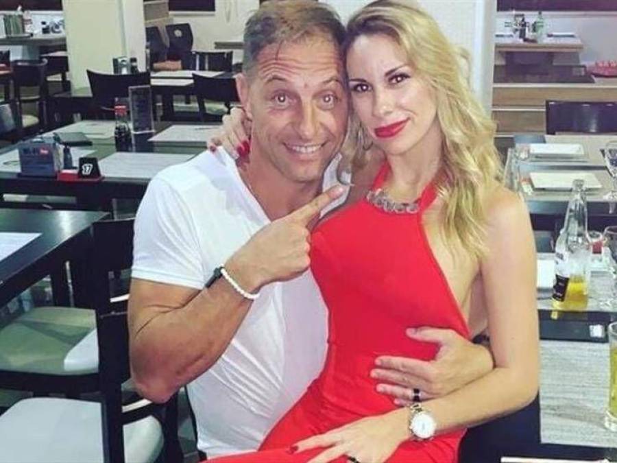 Romina Ortega y Néstor Pitana se casaron en 2015 y tienen dos hijos.