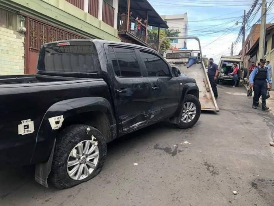 Sus funciones, según la investigación, era almacenar y resguardar objetos y bienes que son utilizados en la comisión de delitos.En ese sentido, la Policía encontró en su poder el vehículo pick-up, marca Volkswagen, modelo Amarok, color negro, sin placas, con perforaciones de arma de fuego usado en el crimen.