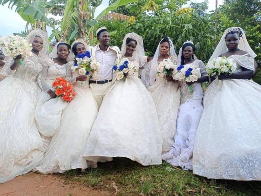 Insólito: Hombre se casa con siete mujeres a la misma vez