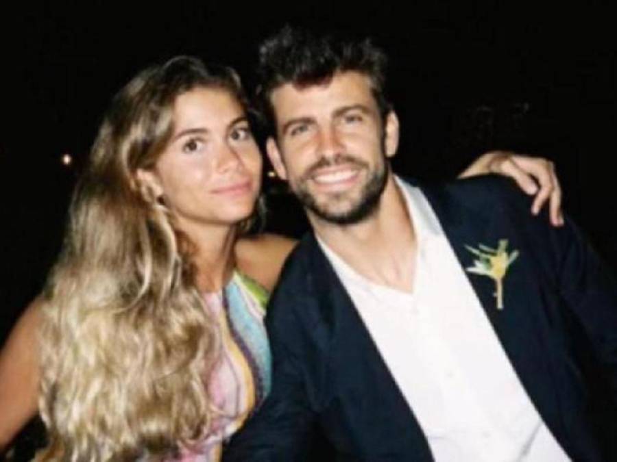 Según esta información, Clara Chía y Gerard Piqué estaban muy románticos, disfrutando de su cena, en la que incluso, la joven le puso él azúcar al café del exfutbolista, detalle que dejó entre ver la influencia que tiene la joven en su vida.