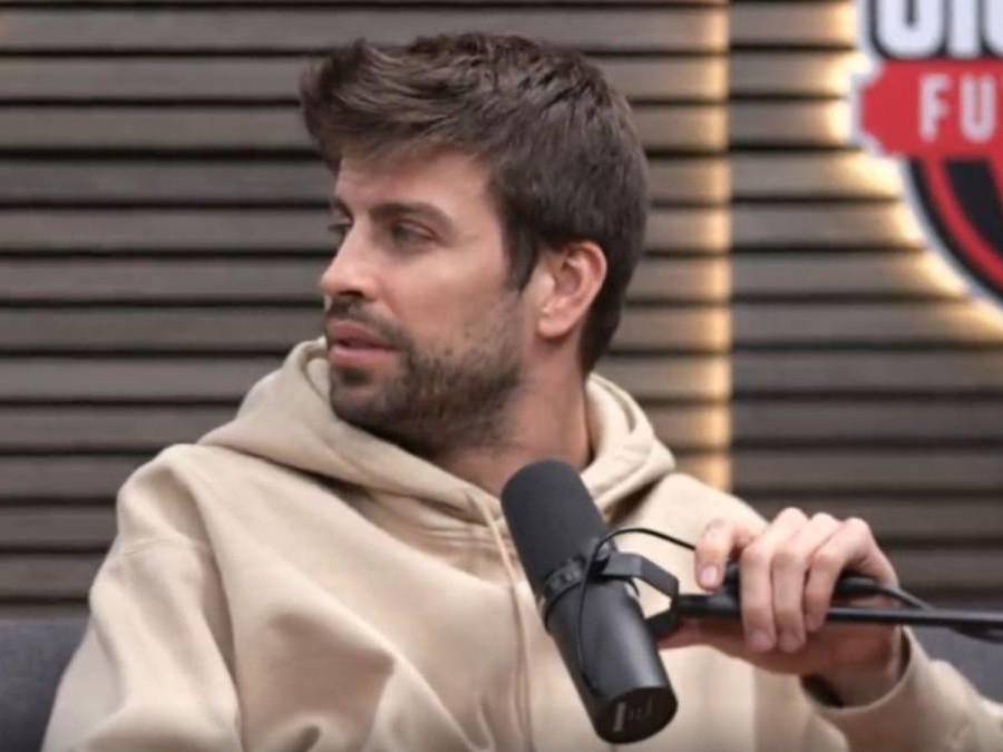 En ocasiones, el hermano de Shakira le preguntó al paparazzi por los nombres de las personas con quien Piqué engañaba a la cantante colombiana, así como fotos o videos, sin embargo, reconoce Jordi Martín que el modus operandi que el exfutbolista usaba para cometer sus infidelidades complicaba captar las fotos con sus amantes.