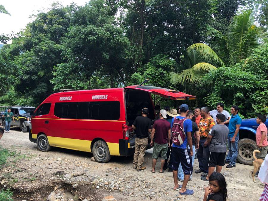¡Tragedia! Un muerto y 20 heridos deja accidente en caravana fúnebre rumbo a Villanueva