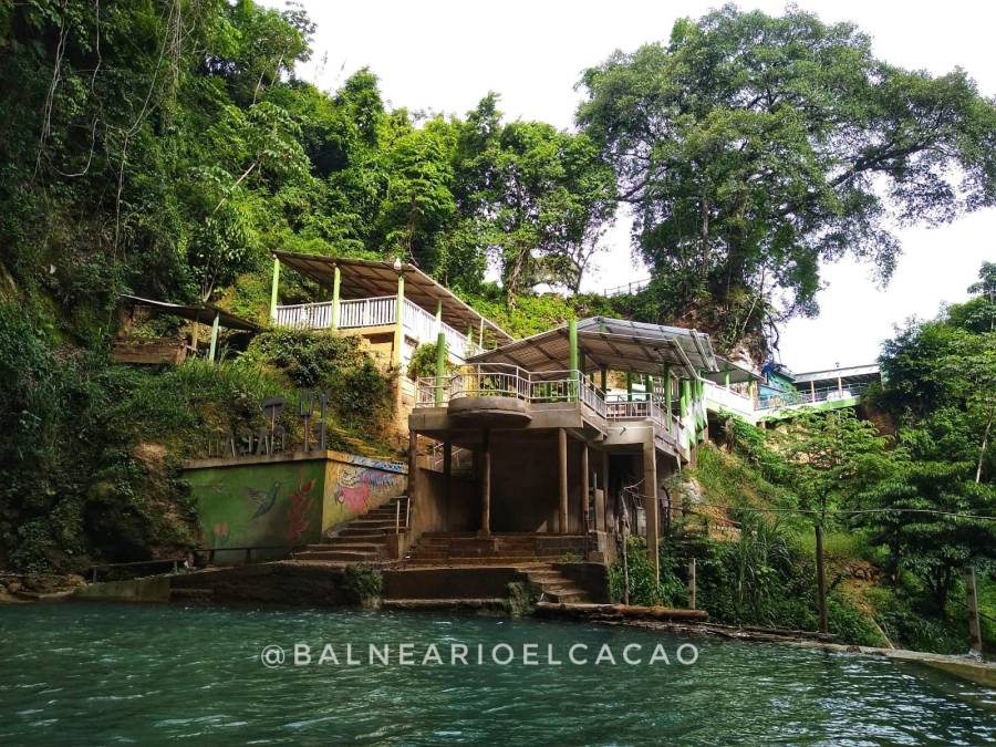 Balneario “El Cacao”, un paraíso en la tierra del junco, el café y las mujeres bellas