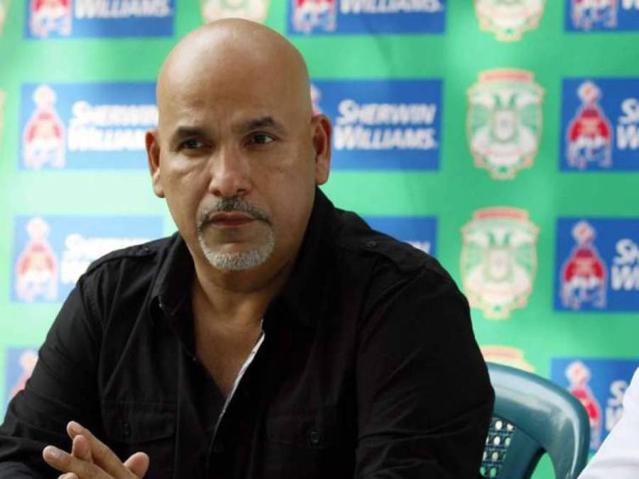 Orinson Amaya, presidente del Marathón, señaló en Radio Cadena Voces que ficharán a cinco futbolistas para encarar el Clausura 2023. Serán tres jugadores extranjeros y dos hondureños.