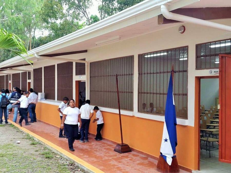 Honduras: Pasos para realizar una denuncia escolar en línea