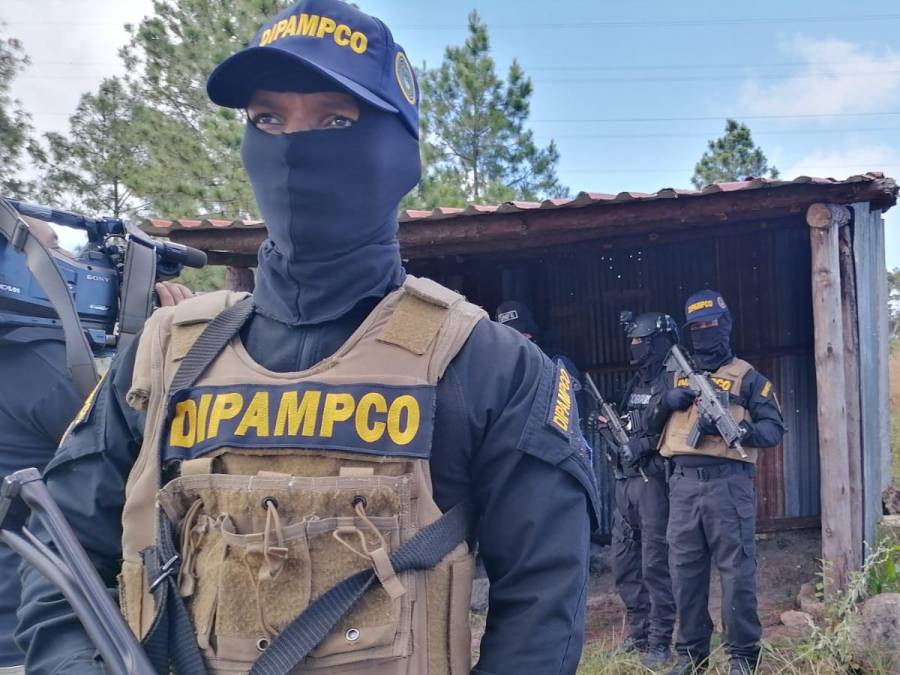 La Dipampco realiza operativos en busca de pandillas y extorsionadores en zona bajo estado de excepción en Tegucigalpa.