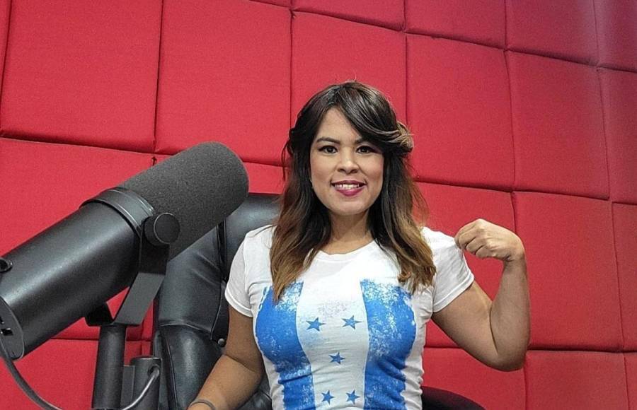 Melissa Andino es la periodista que conquistó el corazón de Orlando Ponce Morazán.
