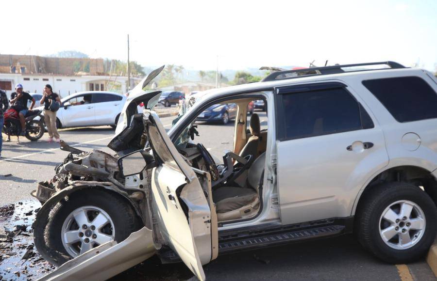 El exfutbolista hondureño y también pastor Rubén Matamoros resultó herido. 