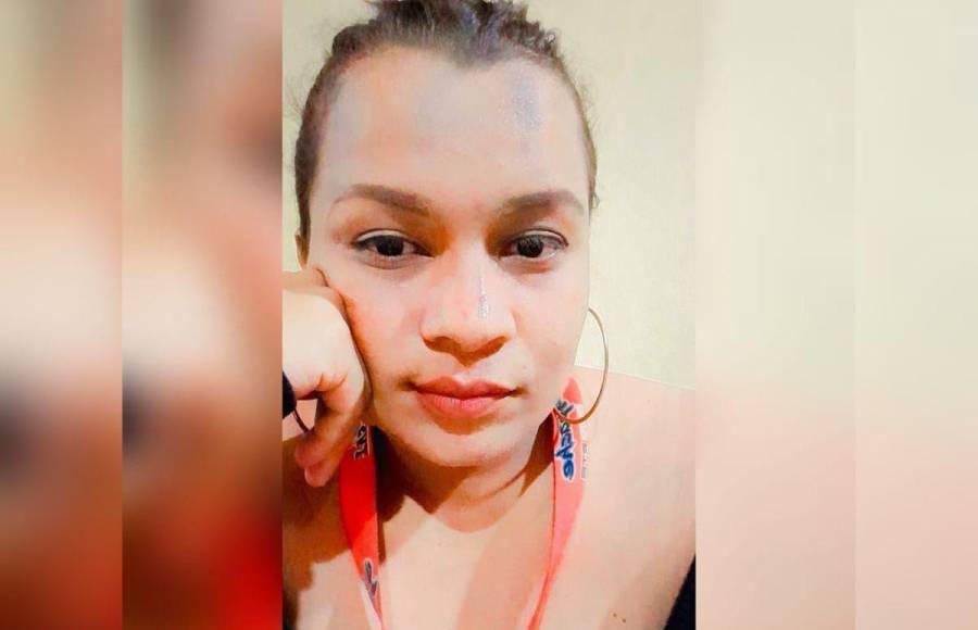 El hombre también disparó contra Evelin, quien supuestamente había decidido terminar su relación con él, lo que parece haber provocado su furia.