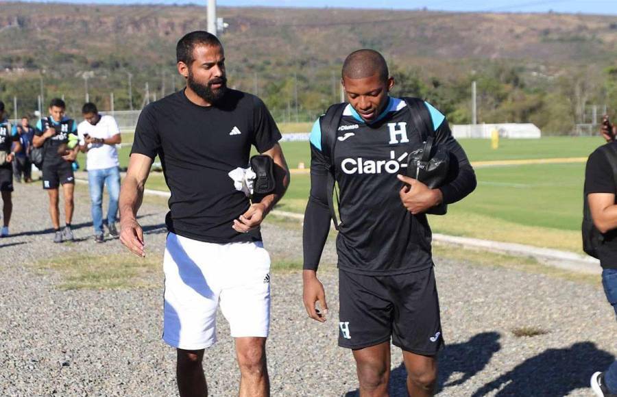 Entre ellos, Buba López y Edrick Menjívar, por lo que duda en la meta es quién será el guardameta titular, ¿Rougier o Harold Fonseca?