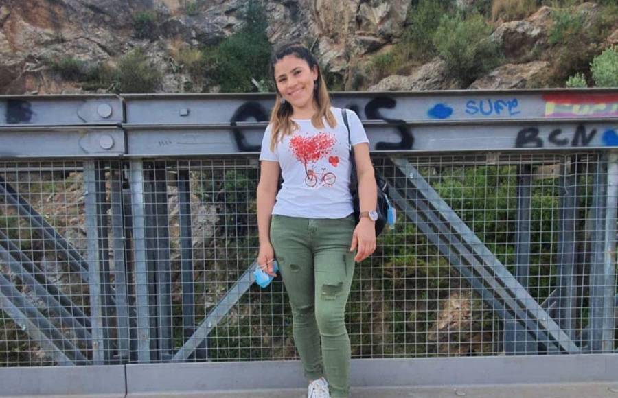 Tras abandonar su amada Santa Rosa de Copán con una maleta llena de sueños, Marisol Pérez viajó a Europa y se convirtió en la mano derecha de Luis Enrique.