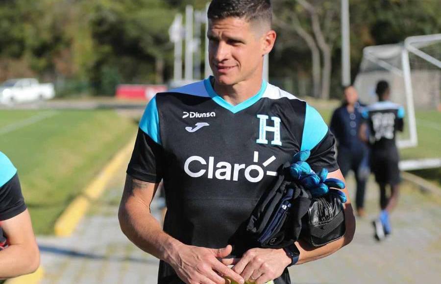 Otro de los nombres que figuran en la portería es el de Jonathan Rougier, guardameta de Motagua.