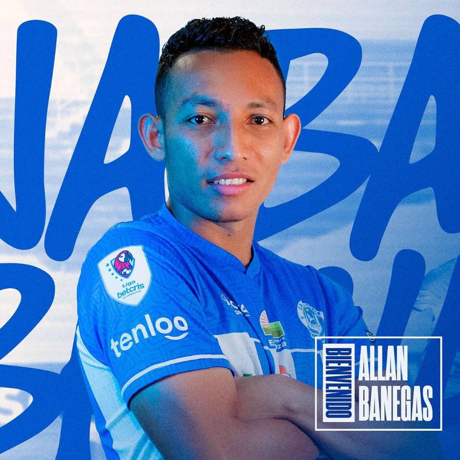 Allan Banegas, mediocampista hondureño que regresa a las filas del Victoria.