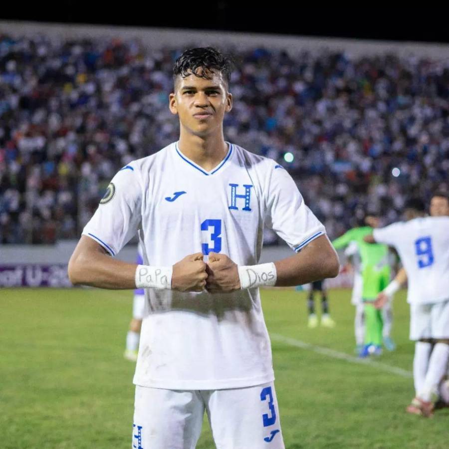 Geremi Rodas se convierte en la primera alta de los Lobos de la UPNFM de cara al Clausura 2024.