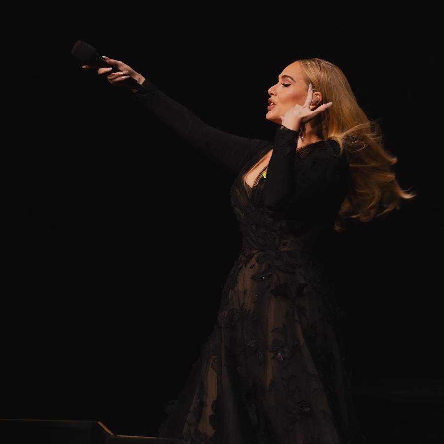 El 18 de noviembre, Adele volverá a Las Vegas para la recta final de su espectáculo en la ciudad estadounidense, donde seguirá hasta marzo del 2025 con el espectáculo ‘Weekends With Adele’, en el Coliseo del hotel Caesar’s Palace.