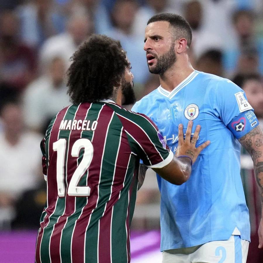 Marcelo intentó calmar a Kyle Walker durante la trifulca.