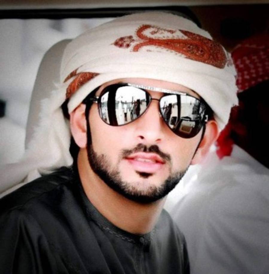 Rico, joven y atractivo, este chico que es conocido como 'el príncipe hot' en las redes sociales, ocupará algún día el trono de su padre.