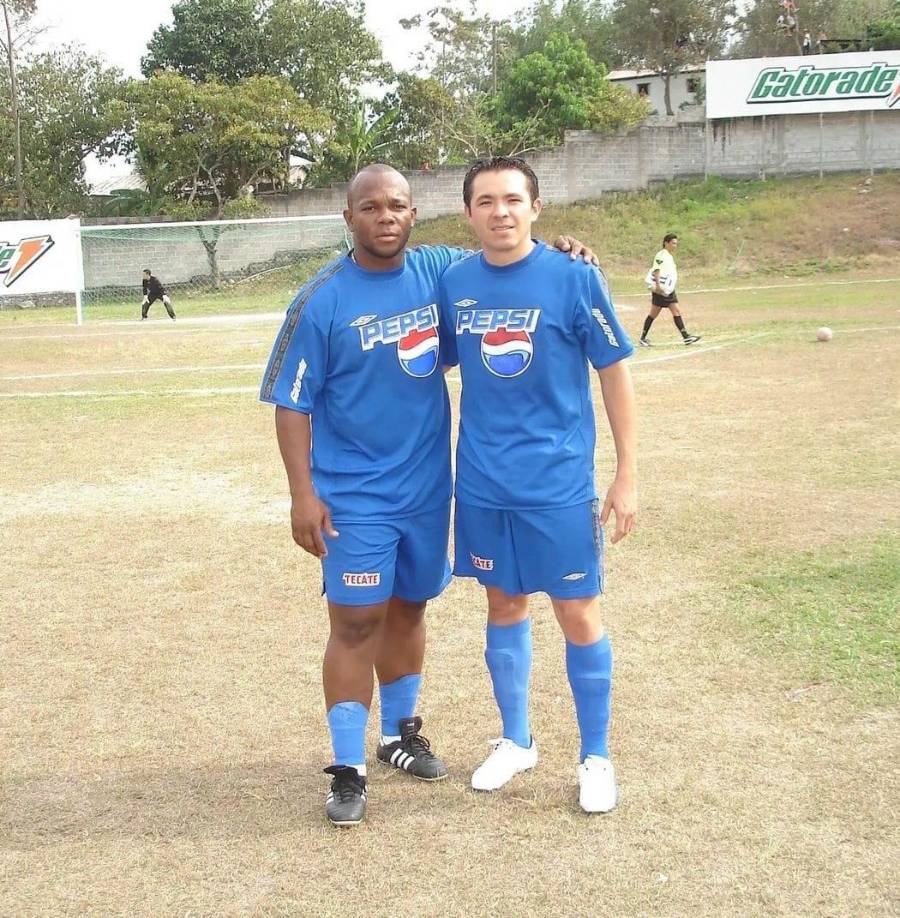 Después de su retiro, disputó con un amigo la Copa Latina, que es el mundial en Miami donde quedaron subcampeones.